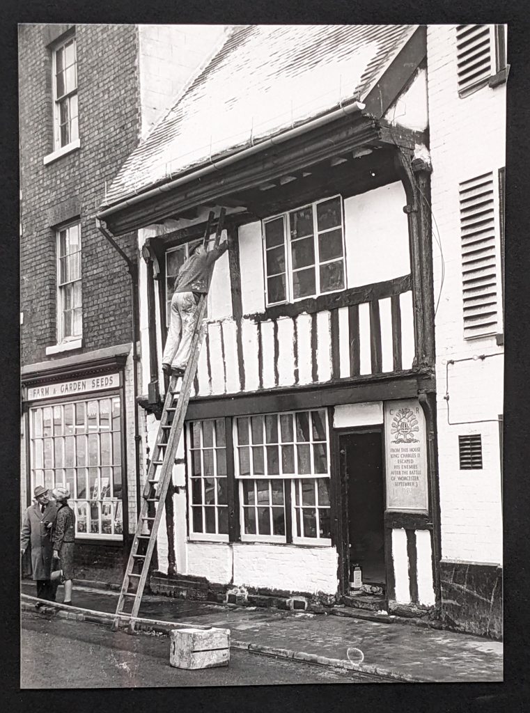 Renovation of King Charles House, New Street. 1965. Finding No: 899:156 1332 WPS 32355 © Newsquest.