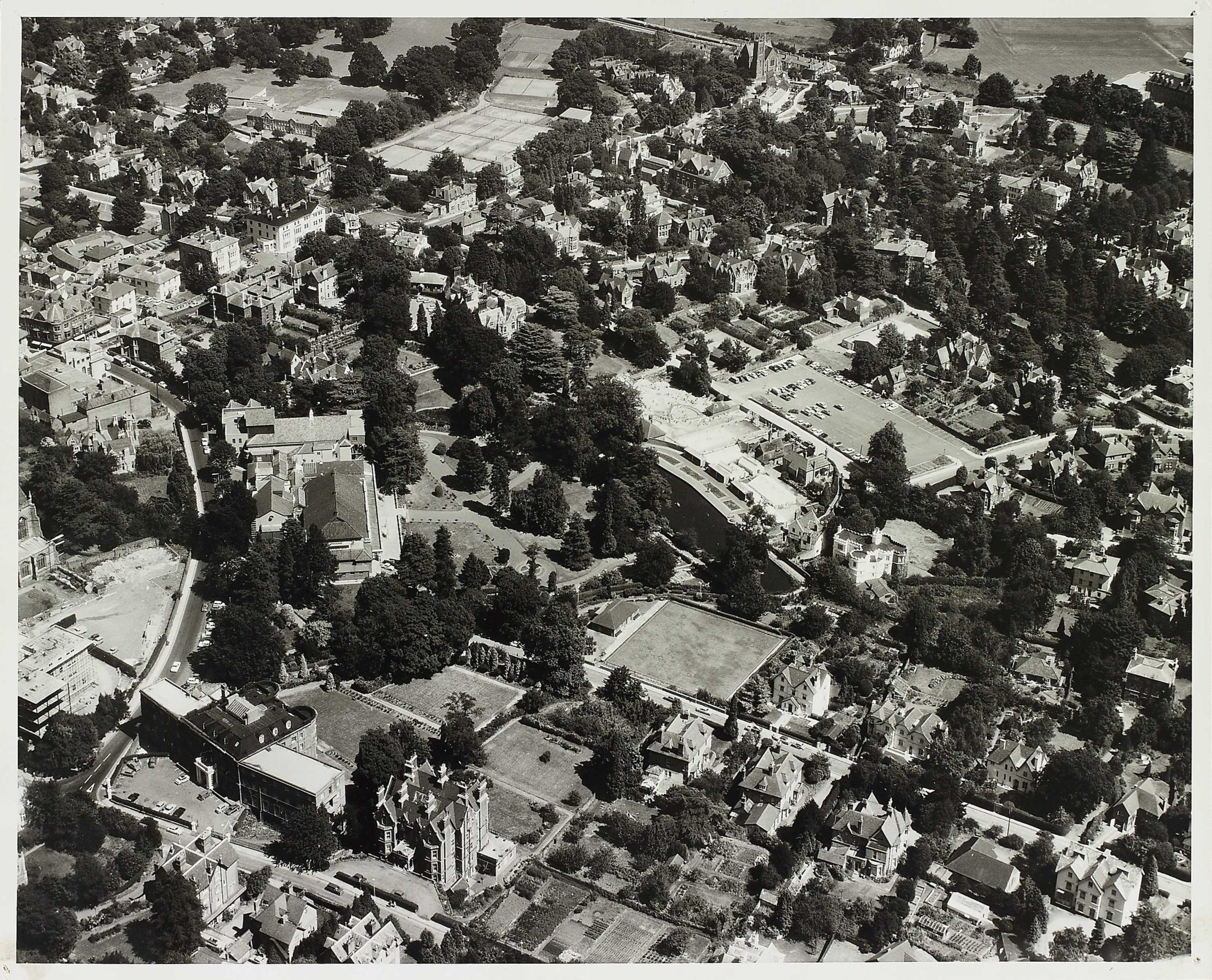 Aerial photograph of Great Malvern showing the Winter Gardens and Malvern Festival Theatre 